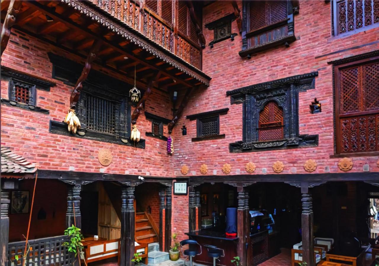 Hotel Baha Restaurant And Cafe Bhatgoan Exterior foto