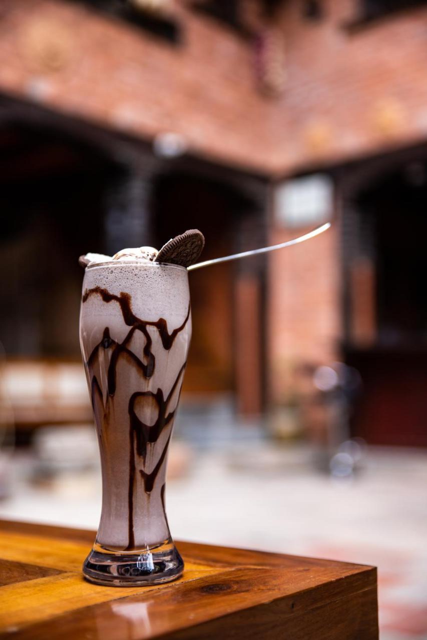 Hotel Baha Restaurant And Cafe Bhatgoan Exterior foto